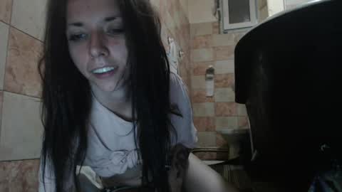 Snapshot of natty_chloe chatting on July 28, 7:04 pm Chloe online show from July 28, 7:04 pm