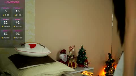 Snapshot of nattypierce chatting on December 16, 2:16 pm nattypierce online show from December 16, 2:16 pm