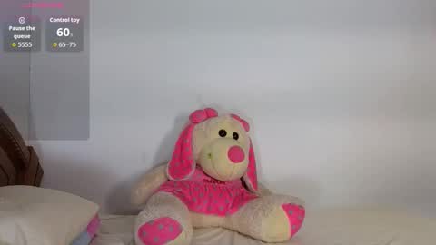 Snapshot of nattyqueen_ chatting on October 21, 1:39 am NattyQueen online show from October 21, 1:39 am