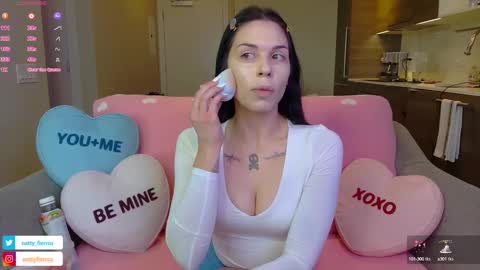 NATTY FIERROS online show from January 20, 9:53 pm