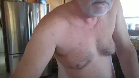 Snapshot of naturalchef69 chatting on October 20, 5:46 pm naturalchef69 online show from October 20, 5:46 pm