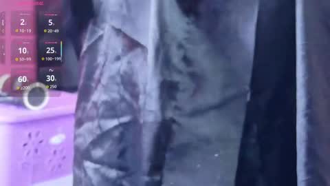 Gwen  online show from October 26, 7:31 pm