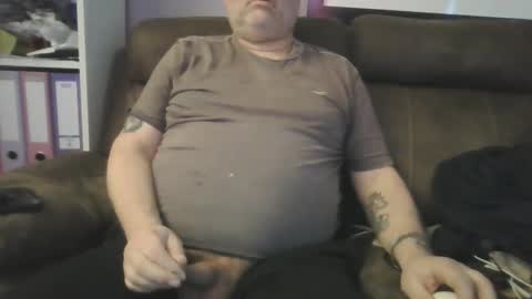 Snapshot of naturistmale45 chatting on February 11, 12:16 pm naturistmale45 online show from February 11, 12:16 pm