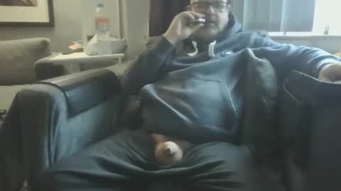 naturistmale45 online show from November 4, 9:30 am