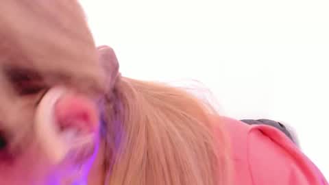 Snapshot of naty__mature_ chatting on November 4, 10:25 am Nataly online show from November 4, 10:25 am