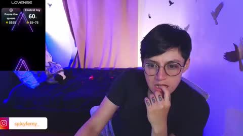Snapshot of naty_lux19 chatting on October 16, 7:42 am Fernanda online show from October 16, 7:42 am