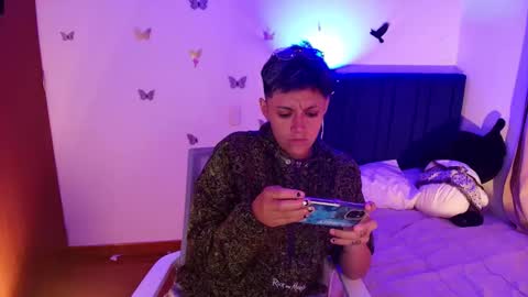 Snapshot of naty_lux19 chatting on November 25, 8:03 am Fernanda online show from November 25, 8:03 am