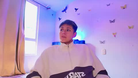 Snapshot of naty_lux19 chatting on December 4, 2:04 pm Fernanda online show from December 4, 2:04 pm