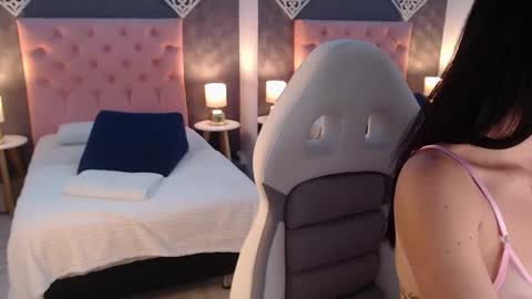 natyluv online show from September 22, 12:51 pm