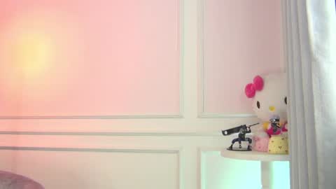 Snapshot of natysnow chatting on June 27, 10:15 pm IG nattichips online show from June 27, 10:15 pm