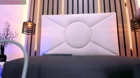 Snapshot of natzuki_ chatting on December 19, 11:28 am natzuki_ online show from December 19, 11:28 am