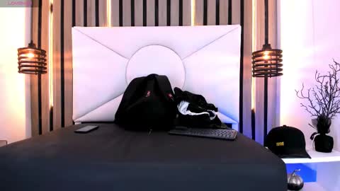 Snapshot of natzuki_ chatting on January 19, 11:03 am natzuki_ online show from January 19, 11:03 am