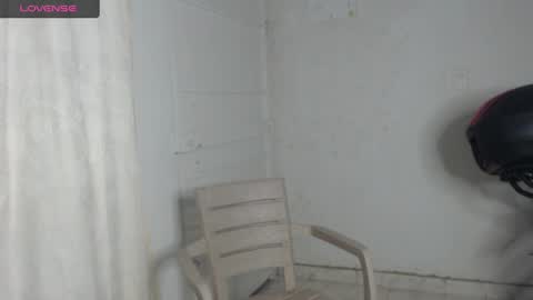 Snapshot of natzumi_mcqueen chatting on December 17, 11:28 am Stella Mcqueen online show from December 17, 11:28 am