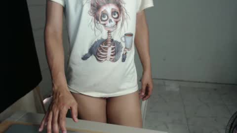 Snapshot of natzumi_mcqueen chatting on March 11, 12:39 pm Stella Mcqueen online show from March 11, 12:39 pm