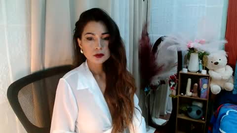 Jelay online show from June 4, 7:42 pm