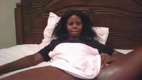 alisha online show from October 17, 4:20 pm