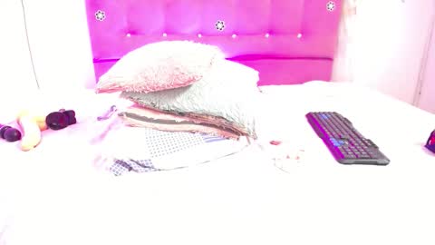  L I S S  online show from November 22, 1:04 am