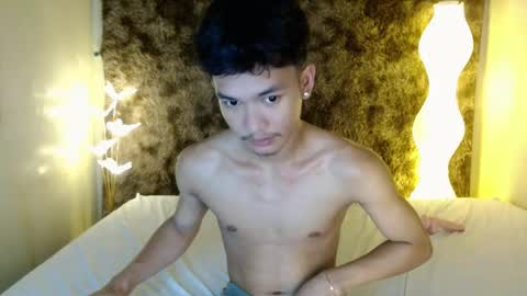 itzme cyril online show from August 1, 2:33 am
