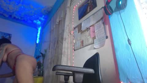 Snapshot of naughty_dollhot chatting on December 6, 10:19 pm IG erika villarroel TikTok erika thedoll online show from December 6, 10:19 pm