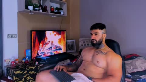 Miller online show from December 8, 2:39 am