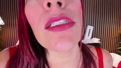 Flor online show from March 9, 2:50 am