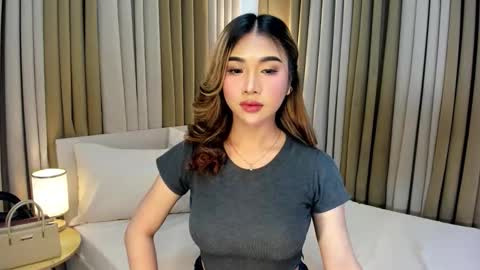 naughty_hunk_yuki online show from February 23, 7:28 am