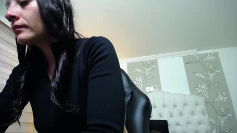 Kitten online show from January 7, 11:26 am