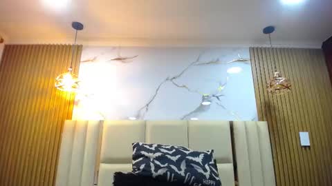 Snapshot of naughty_kittenm chatting on June 22, 11:29 am Kitten online show from June 22, 11:29 am