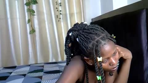 Snapshot of naughty_little03 chatting on December 17, 7:42 pm naughty online show from December 17, 7:42 pm