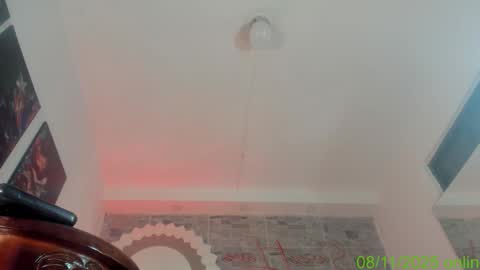 Snapshot of naughty_lizeth chatting on November 9, 7:56 pm lizeth online show from November 9, 7:56 pm