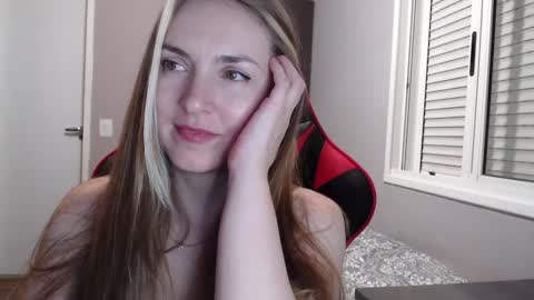 Ann online show from January 5, 8:00 am