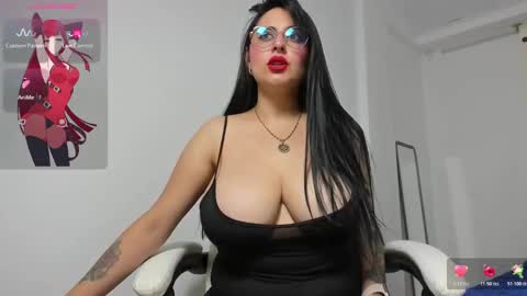 Snapshot of naughty_sexy_girl_1 chatting on November 22, 1:48 am Lau online show from November 22, 1:48 am