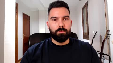 Tom online show from October 15, 9:42 am