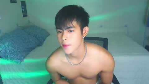 Loue online show from September 30, 2:22 pm