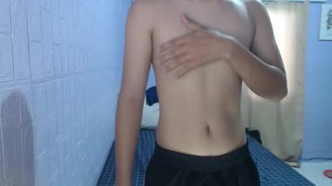 naughtyboytoni online show from November 4, 1:16 am