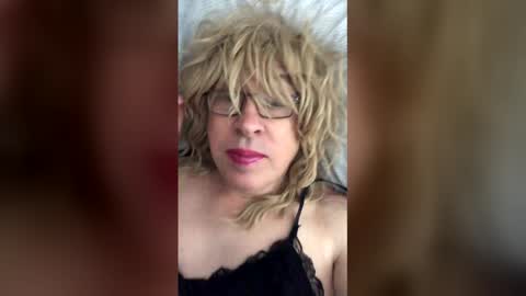 naughtycdgurl online show from April 4, 1:08 pm