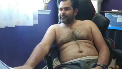 Snapshot of naughtydesicock chatting on December 14, 6:20 pm sakhtlaundaz online show from December 14, 6:20 pm