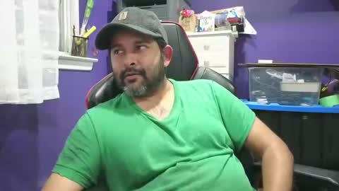 Snapshot of naughtydesicock chatting on January 12, 6:17 am sakhtlaundaz online show from January 12, 6:17 am