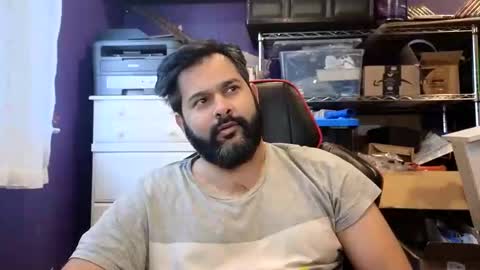 sakhtlaundaz online show from December 1, 1:38 pm