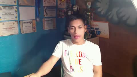 Snapshot of naughtyfuck_boy chatting on October 17, 11:35 am naughtyfuck_boy online show from October 17, 11:35 am