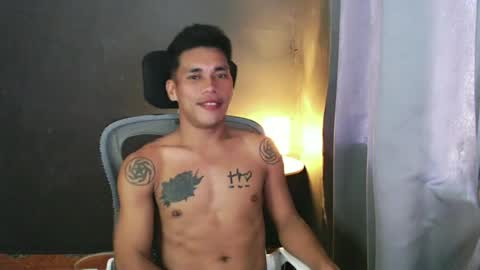 naughtyfuck_boy online show from June 17, 12:24 am