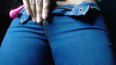 Kimberly online show from February 4, 2:32 pm