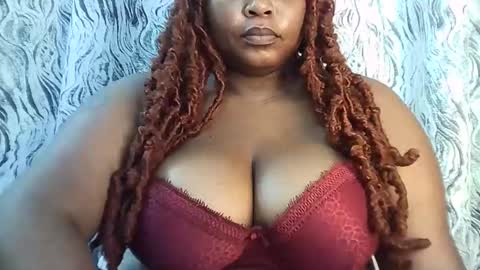 naughtylisah online show from November 15, 5:38 am