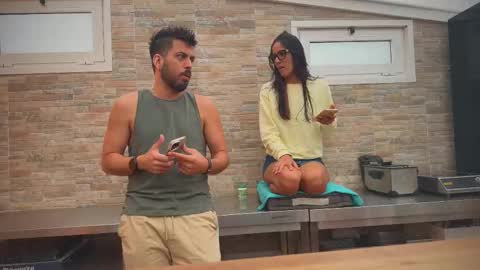 ANDREA STEPH  MIKE online show from September 18, 8:27 am