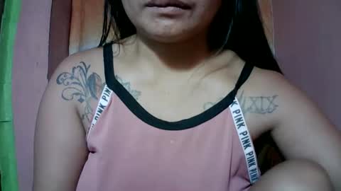 naughtymom_33 online show from December 16, 11:10 pm