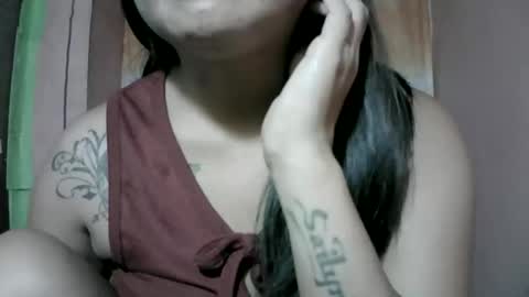 naughtymom_33 online show from December 20, 12:29 am