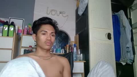 Snapshot of naughtyperfectasian4u chatting on February 9, 9:13 am naughtyperfectasian4u online show from February 9, 9:13 am