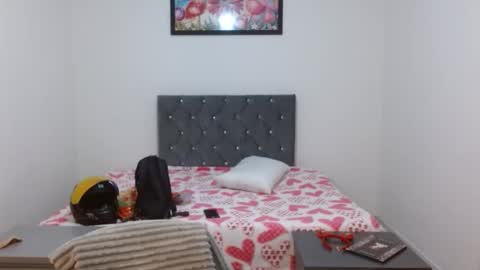 naughtyplayass online show from December 19, 2:02 pm