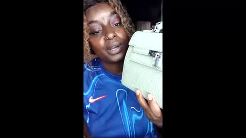 naughtyrebel01 online show from April 6, 10:27 am