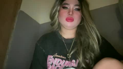 Rose Wilson online show from December 15, 3:16 pm